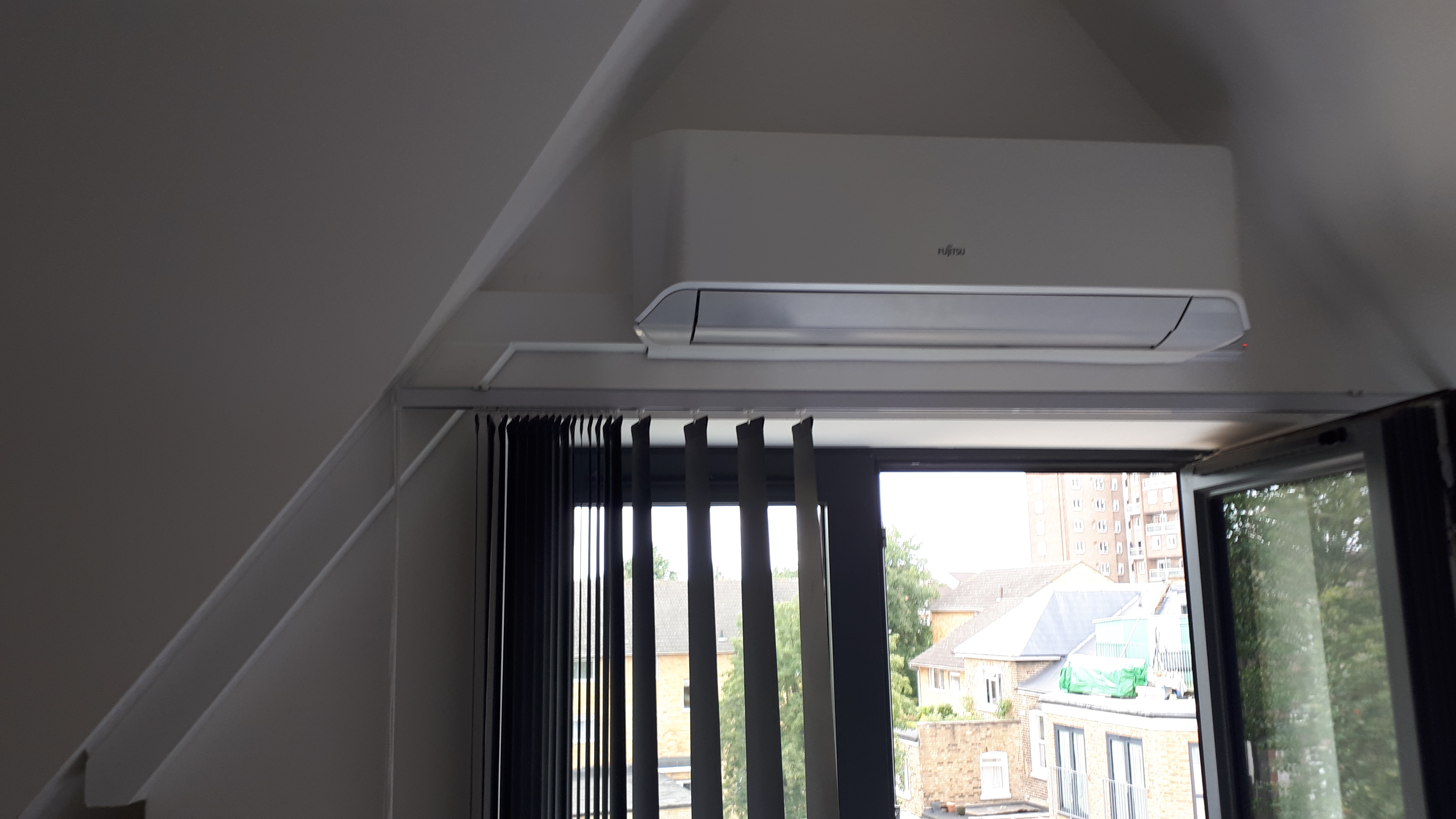 BEDROOM AIR CONDITIONING